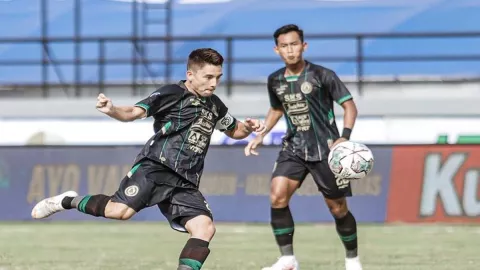 PSS Sleman vs Persib, Super Elang Jawa Ingin Jaga Tren Positif - GenPI.co JOGJA