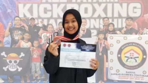 Top! Siswi Bantul Raih Emas di All Tatami Kickboxing Championship - GenPI.co JOGJA