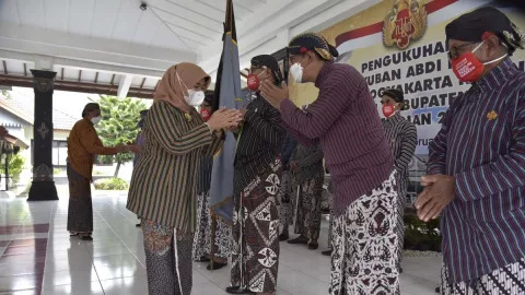 Bupati Sleman: Abdi Dalem Miliki Komitmen Lestarikan Budaya - GenPI.co JOGJA