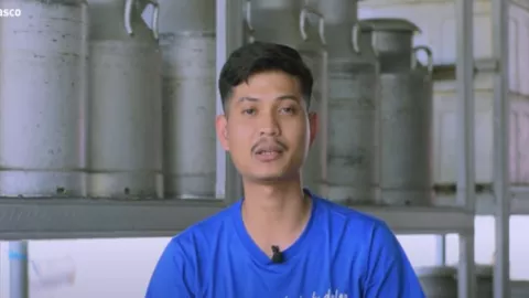 Kisah Pemuda di Yogyakarta Jualan Susu, Omzetnya Kini Miliaran! - GenPI.co JOGJA