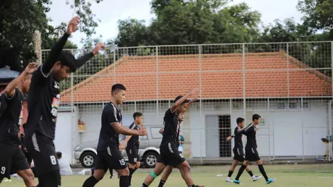 Evaluasi Tim, PSS Sleman Bersiap Ladeni Borneo FC - GenPI.co JOGJA
