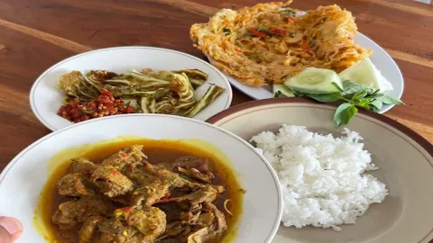 Resto Enthok Petir di Bantul, Pedasnya Bikin Ketagihan! - GenPI.co JOGJA