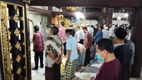 Tarawih di Yogyakarta, Masjid Gedhe Terapkan Prokes Ketat - GenPI.co JOGJA