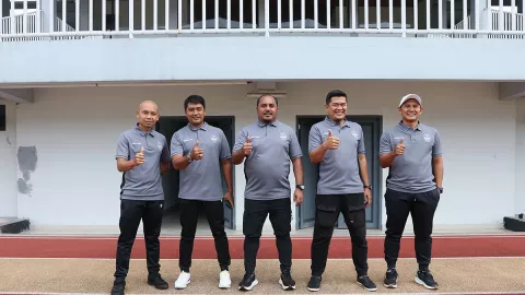 Jajaran Tim Pelatih PSIM Jogja Musim Ini Dikenalkan, Sangar! - GenPI.co JOGJA