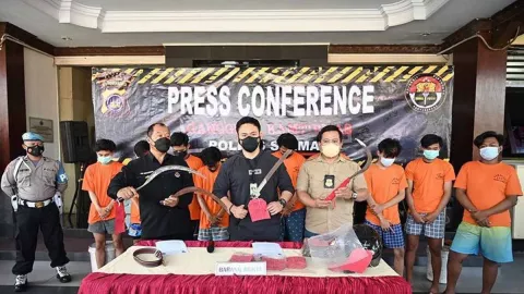 Konvoi Kelulusan, 10 Pelajar di Yogyakarta Keroyok Orang Makan - GenPI.co JOGJA