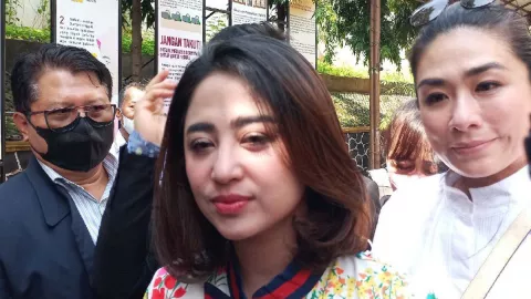 Jadi Sendiri, Dewi Perssik Ungkap Ingin punya Keluarga Utuh - GenPI.co JOGJA