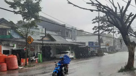 Sebagian Wilayah Yogyakarta Diprediksi Diguyur Hujan Lebat, Rabu Ini - GenPI.co JOGJA