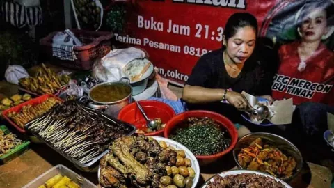 Gudeg Mercon Bu Tinah di Yogyakarta, Pedasnya Nagih! - GenPI.co JOGJA