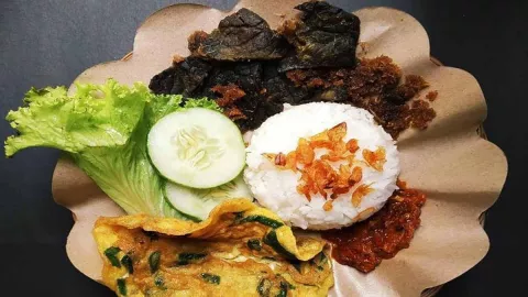 Nasi Uduk Paru Pakdi di Yogyakarta, Menu-menunya Istimewa! - GenPI.co JOGJA