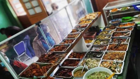 Warung Makan Bu Spoed Yogyakarta, Tawarkan Masakan Khas Jawa - GenPI.co JOGJA