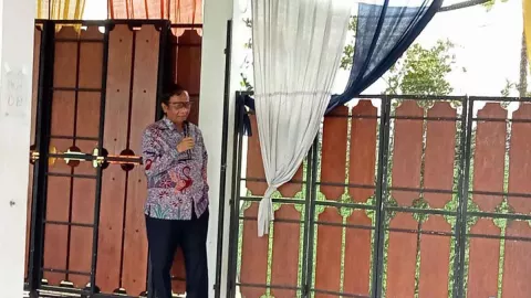 Kunjungi Panti Asuhan di Bantul, Mahfud MD Sebut Soal Keberagaman - GenPI.co JOGJA