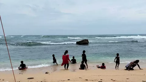 Pantai Baron Gunungkidul Dikembangkan, Jumlah Wisatawan Bakal Meningkat - GenPI.co JOGJA