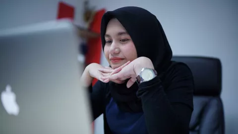 Lowongan Kerja Terbaru di PT Berdikari, Cek Syaratnya! - GenPI.co JOGJA