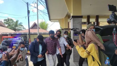 Sempat Jadi DPO, Ketua Kadin Kalbar Ditangkap di Jakarta - GenPI.co KALBAR