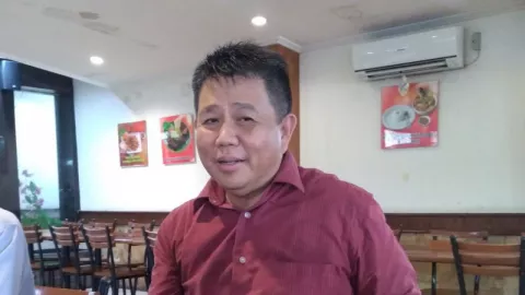 Saingan Berat, Setyo Gunawan Jadi Kandidat Ketum PSSI Kalbar - GenPI.co KALBAR
