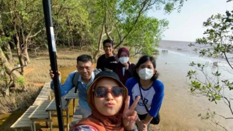 Masyarakat Sungai Kupah Syukuri Ekowisata Telok Berdiri - GenPI.co KALBAR