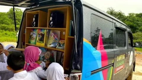Tingkatkan Literasi Anak, PLN Hadirkan Program Mobil Dongeng - GenPI.co KALBAR