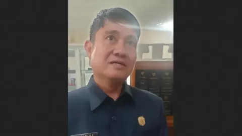 Jalan Poros Senaning Rusak Parah, Dewan: Memprihatinkan - GenPI.co KALBAR