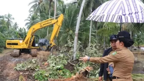 Cegah Banjir, Pemkot Singkawang Normalisasi Sungai - GenPI.co KALBAR