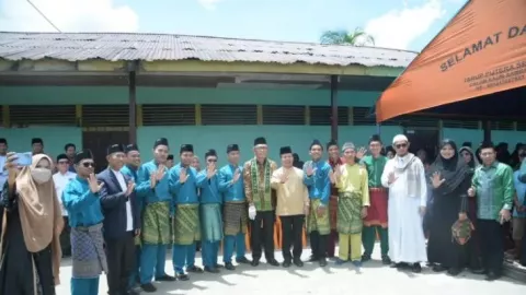 Gubernur Kalbar Bakal Bangun Laboratorium Ponpes di Sambas, Kata Satono - GenPI.co KALBAR