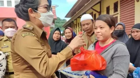Cegah Inflasi, Singkawang Kembali Gelar Pasar Pangan Murah - GenPI.co KALBAR