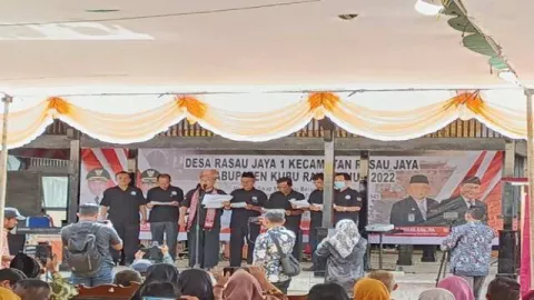 Rasau Jaya Resmi Luncurkan Desa Sadar Kerukunan 2022 - GenPI.co KALBAR