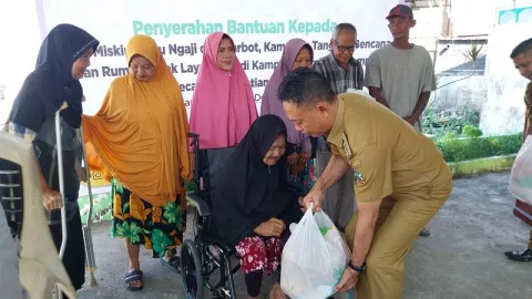 Edi Kamtono Apresiasi Baznas Kalbar Gulirkan Bantuan Bedah Rumah - GenPI.co KALBAR