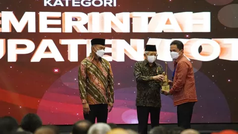 Serahkan ARM, Maruf Amin Harapkan Perubahan Cara Pandang Orang Indonesia - GenPI.co KALBAR