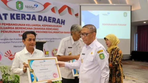 Sukses Turunkan Stunting, Pontianak Dianugerahi Penghargaan dari BKKBN - GenPI.co KALBAR