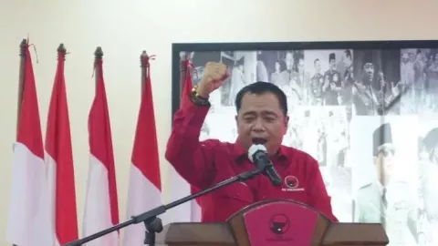 Lasarus Targetkan PDI Perjuangan Kalbar Menang Pemilu 2024 dengan Terhormat - GenPI.co KALBAR