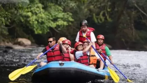Masyarakat Kapuas Hulu Diajak Kunjungi Tempat Wisata di Daerah - GenPI.co KALBAR