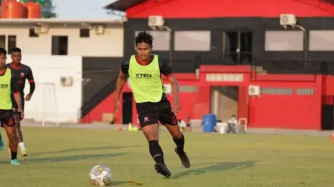 Kapten Madura United Dipanggil Bergabung ke Timnas untuk Jamu Argentina - GenPI.co KALBAR