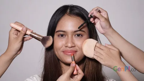 Eits, Jangan Buru-buru Pakai Makeup Usai Skincare - GenPI.co KALBAR