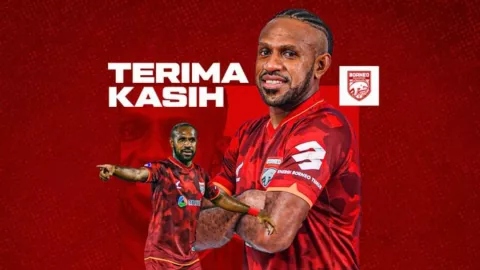Bursa Transfer Liga 1, Boaz Solossa Berpisah dengan Borneo FC - GenPI.co KALTIM