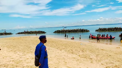 Wisata Pantai di Kaltim Jadi Pilihan Warga saat Libur Lebaran - GenPI.co KALTIM