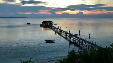 Weekend Tiba, Yuk Healing ke Kepulauan Derawan - GenPI.co KALTIM