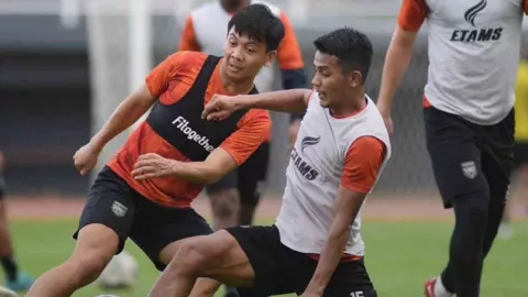 Liga 1 Tidak Jelas, Borneo FC Bubarkan Tim Lagi - GenPI.co KALTIM