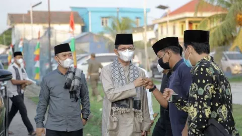 Ramadan Rudi-Amsakar Kunjungi 100 Masjid di Batam, Kok Bisa? - GenPI.co KEPRI