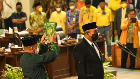 Rizki Faisal Dilantik Jadi Wakil Ketua I DPRD Kepri Gantikan Dewi - GenPI.co KEPRI
