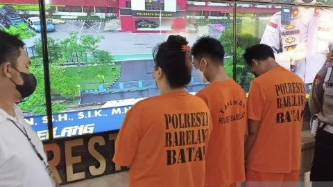 Bandar Judi Online Higgs Domino di Batam Dibekuk Polisi - GenPI.co KEPRI