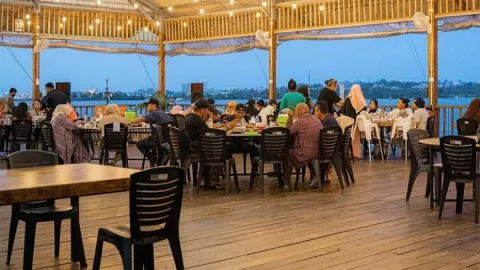 3 Rekomendasi Tempat Makan Seafood di Sekupang, Hidden Gem! - GenPI.co KEPRI