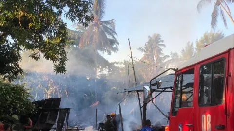 Pabrik Tahu di Batam Ludes Terbakar, Mess Karyawan Ikut Hangus - GenPI.co KEPRI