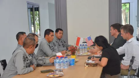 Kedubes AS Ketemu Bakamla, Bahas Latihan Maritim di Batam - GenPI.co KEPRI