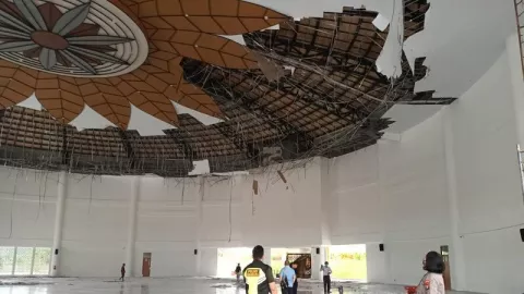 Kerusakan Plafon Capai 35 Persen, Masjid Tanjak Ditutup - GenPI.co KEPRI