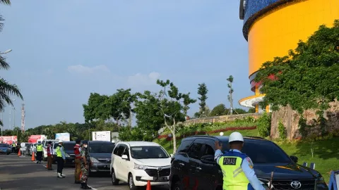 Polisi Militer TNI AU Razia di Pintu Masuk Bandara Hang Nadim, Ada Apa? - GenPI.co KEPRI