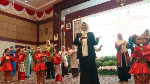 Dewi Kumalasari Beber 2 Hal Penting yang Harus Dimiliki Guru PAUD - GenPI.co KEPRI