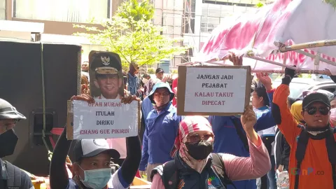 Kasasi Gubernur Kepri Terkait UMK Ditolak MA, Begini Sikap Buruh - GenPI.co KEPRI
