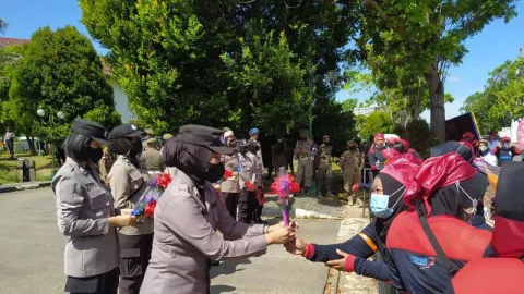 International Women’s Day, Buruh Perempuan di Batam Unjuk Rasa - GenPI.co KEPRI