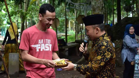 GenPI Rayakan HUT Lampung di Pasar Tahura - GenPI.co