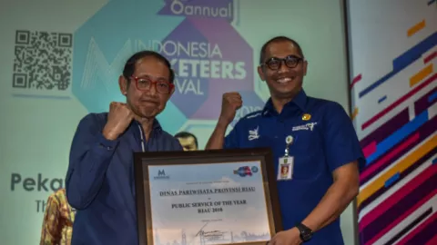 Selamat! Ketua GenPI Riau Raih Best Tourism Marketing 2018 - GenPI.co